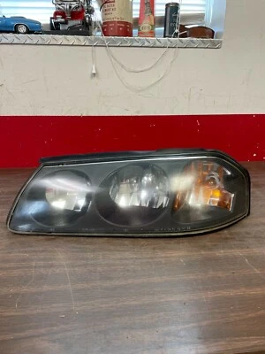 2000-2005 CHEVY IMPALA LH HEADLIGHT ASSEMBLY 821 - Image 1 of 4