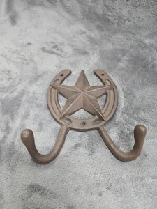 Horseshoe Star Doble Pared Gancho Llave Toalla Abrigo Tachuela Colgador Western Rústico **42 - Imagen 1 de 5