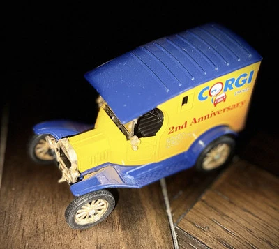 Corgi Appx 9cm Long Diecast 874 - Ford Model T Van - Corgi - Image 1 of 3