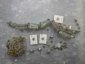 LOTE DE PIEZAS DE ADORNOS CHRISTOPHER RADKO de colección 4 tapas de metal 2 etiquetas tren con cuentas - Imagen 1 de 14