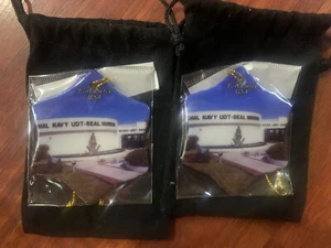 Navy Ornaments X2 - Weekini Brand - Picture 1 of 4