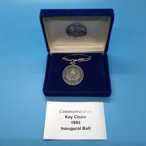 REAGAN & BUSH 1985 INAUGURAL BALL KEY CHAIN & MEDALLION IN PRESENTATION BOX - Picture 1 of 6