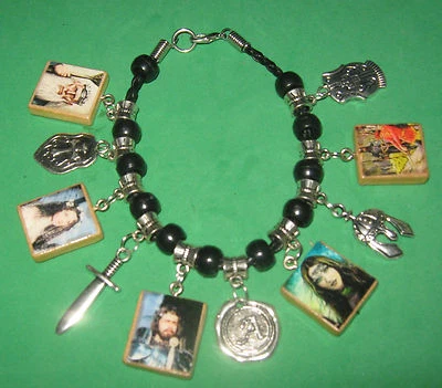 PULSERA "KING ARTHUR" - DIJE DESLIZANTE CON CUENTAS Foto 1 de 4