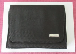 Original Audi Handbuch Geldbörse A1 A2 A3 A4 A5 A6 A7 A8 S RS TT R8 Q3 Q5 Q7 - Bild 1 von 4