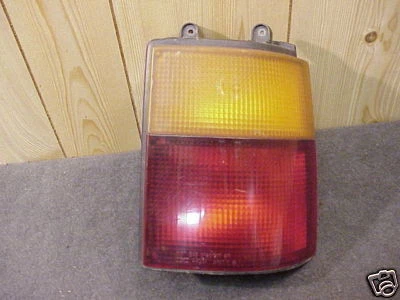 MAZDA MPV 89 90 91 92 93 94 95 96 97 98 1989-1998 LUZ TRASERA PASAJERO DERECHO OEM Foto 1 de 2