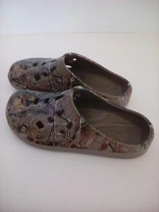 Realtree 7Y Slip On Shoes SG Footwear Water Hiking Boating Z - Picture 1 of 6