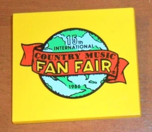 Vintage 1986 15th International COUNTRY MUSIC FAN FAIR Pinback Button - Picture 1 of 2