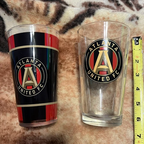 Lot of 2 Atlanta United Glass Beer Pint 2017 Inaugural Season 2017 FC Football Cover