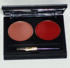 MARIO DE LIUIGI Beauty Pick Up LIP COLORS W Applicator In Mirrored Compact REDS - Picture 1 of 2