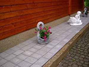 Pflanzschale Schwan Farbe Grau - Bild 1 von 1
