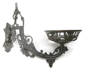 Antiguo soporte de lámpara de aceite de hierro fundido victoriano vintage montaje en pared brazo giratorio - Imagen 1 de 6