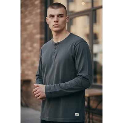 Camisa masculina Vuori XL cinza escuro manga longa Henley atlética desempenho casual - Imagem 1 de 4