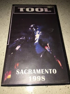 TOOL SACRAMENTO CALIFORNIA1998 - 25/8/98 RARE VHS VIDEO - Picture 1 of 2