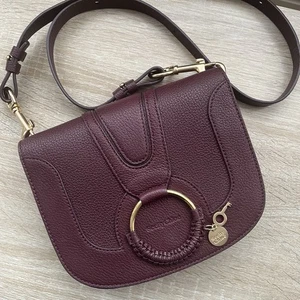 100% Genuine - See By Chloe Medium Hana Classic Burgandy Crossbody Bag - VGC - Picture 1 of 24