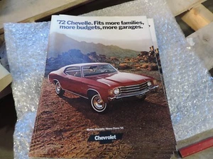 1972 Chevelle Sales Brochure - Picture 1 of 3
