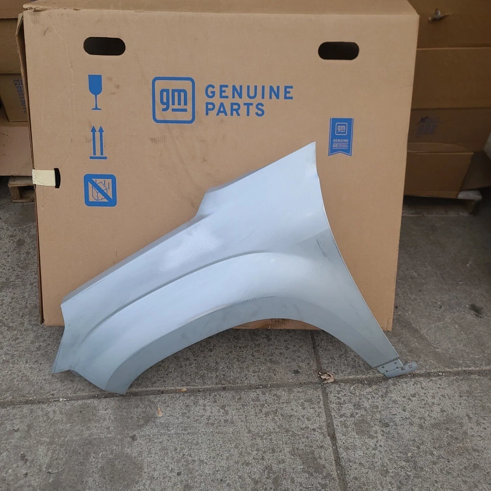 2013-2017 GMC Acadia Driver Left Fender OEM NEW 22813294 - Image 1 of 1