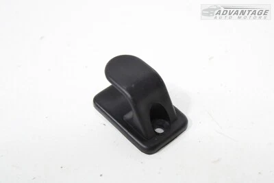 Chevrolet Cruze LT 2016-2019 gancho de abrigo interior superior trasero OEM Foto 1 de 4