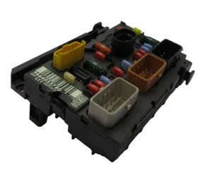⭐ Caja de Fusibles PEUGEOT/CITROEN 9664055780 BSML1100 BSM-L11-00 ⭐ - Imagen 1 de 7