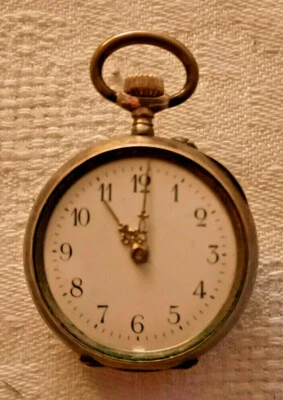 800er Silber, kleine  Damenuhr Umhängeuhr Taschenuhr um 1900  - Bild 1 von 4