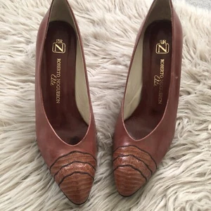 Vintage Roberto Nogueron leather shoes heels pumps, sz. 0B (will Fit Sz 9) - Picture 1 of 7