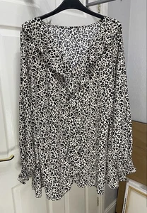 Roman Curve Ladies Ruffle Detail Leopard Print Blouse - UK Size 22-24 - Picture 1 of 12