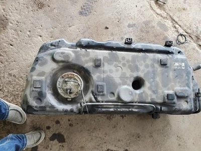 (SOLO RECOGIDA LOCAL) Tanque de combustible compatible con 11-16 COUNTRYMAN 1863168 Foto 1 de 4