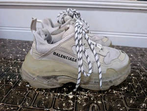 Balenciaga Athletic Shoes Sneakers Triple S White Size EUR 35 - Picture 1 of 9