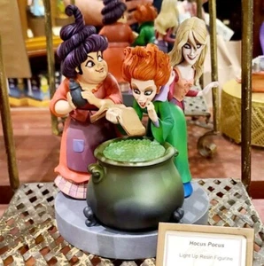 Disney Parks Halloween Hocus Pocus 2 Sanderson Sisters Light-Up & Sound Figurine - Picture 1 of 5