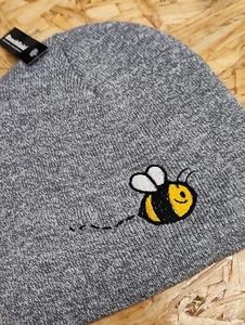 BUZZY BEE gorro abeja miel logotipo bordado divertido novedad sombrero PUBLICACIÓN GRATUITA - Imagen 1 de 3