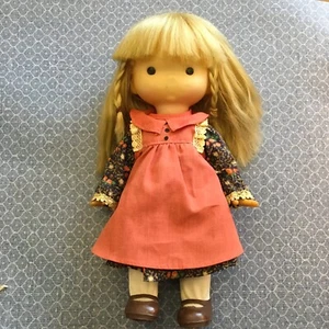 Vintage 1975 Knickerbocker Holly Hobbie Vinyl Doll, 11" Tall, Taiwan - EUC! - Picture 1 of 8