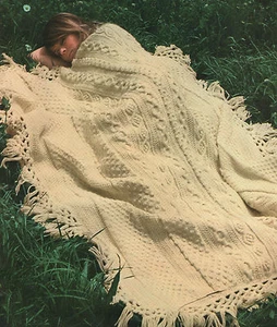 Vintage Knitting Pattern Cable/Aran Design Afghan/Blanket/Throw. - Picture 1 of 1