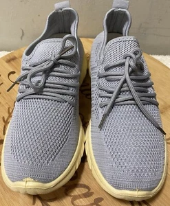 Avia Women's Lightweight Slip On White Memory Foam Athletic Shoes | Size 8.5 W - Picture 1 of 6