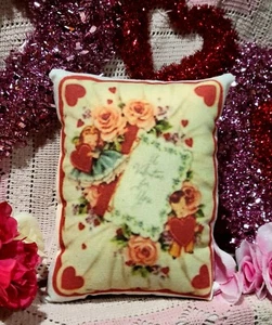 Primitive FarmHouse Shabby Victorian Vintage Valentine Flowers Pillow - Picture 1 of 1