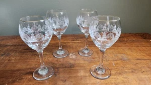 Vtg Arbys Frosted Winter Pine Tree Wine Goblets Glasses Christmas Libbey Set 4 - Picture 1 of 5