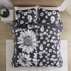 Floral Comforter Set Trendy Black and White Cover Reversible All Season Down Alt - Picture 1 of 9
