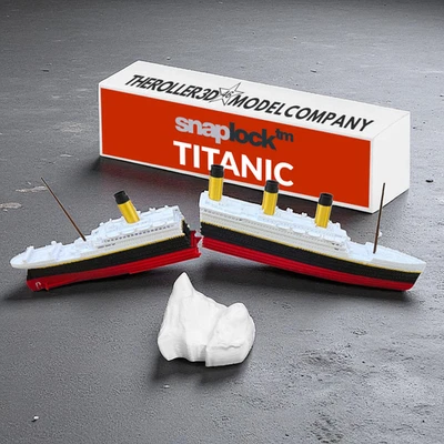Split In Half Titanic Bath Boat And Pool Toy, Break In Half RMS Titanic Toys - Image 1 of 4