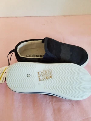 NWT Swiggles Blue Camo Shoes Toddler Sz. 9 - Изображение 1 из 2