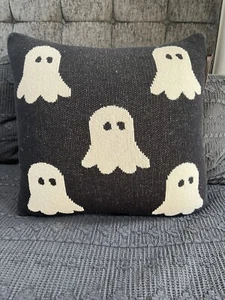 TK MAXX Halloween Ghost Cushion - BNWT - RARE/SOLD OUT - Picture 1 of 6