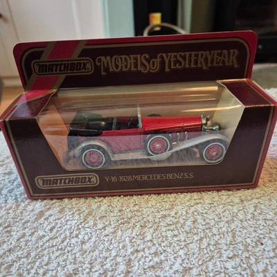 New - Matchbox Models of Yesteryear - Y-16 1928 Mercedes Benz S.S in Red - Image 1 of 4