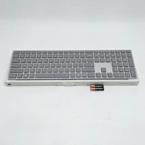 Microsoft Surface Full-size Wireless Keyboard 2nd Edition - Silver | EP2-04209 - Picture 1 of 7