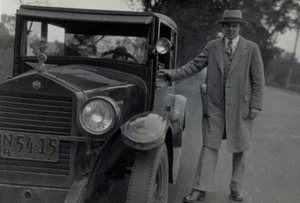 PHOTO VINTAGE Car FIAT ESSEX ? B&W 1900’s Picture Unknown Location? 521 or 1926 - Picture 1 of 3