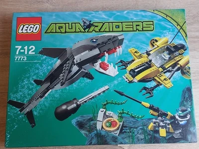 LEGO Aqua Raiders Tiger Shark Attack Building Set 7773 - Image 1 of 4