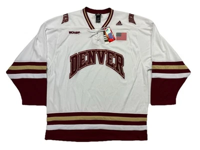 Camiseta deportiva de hockey Denver Pioneers talla 2XL Adidas deportes universitarios NCHC blanca nueva Foto 1 de 4