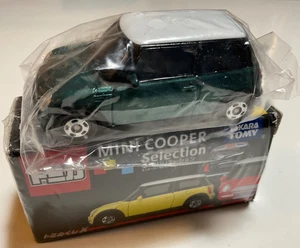 Tomica Kuji X Mini Cooper Selection 1/57 Scale Mini Cooper Green/White Roof - Picture 1 of 4