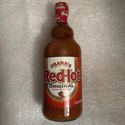 Frank's RedHot Original Cayennepfeffer Sauce 25 Unzen Flasche Ablaufdatum 5/10/26 Kostenloser Versand - Bild 1 von 4