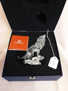 SWAROVSKI KRISTALL LÖWE STEHEND AUF EINEM FELSEN 269377 NEUWERTIG VERPACKT NICHT MEHR PRODUZIERT SELTEN - Bild 1 von 5