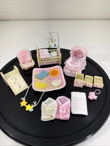 Calico Critters Baby Nursery Furniture Toy Lot Toy Bundle - Picture 1 of 6