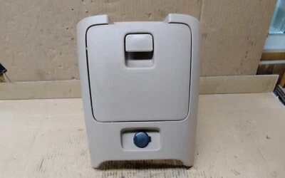 Saturn Relay 2007 consola montada en el tablero bronceado     Foto 1 de 4