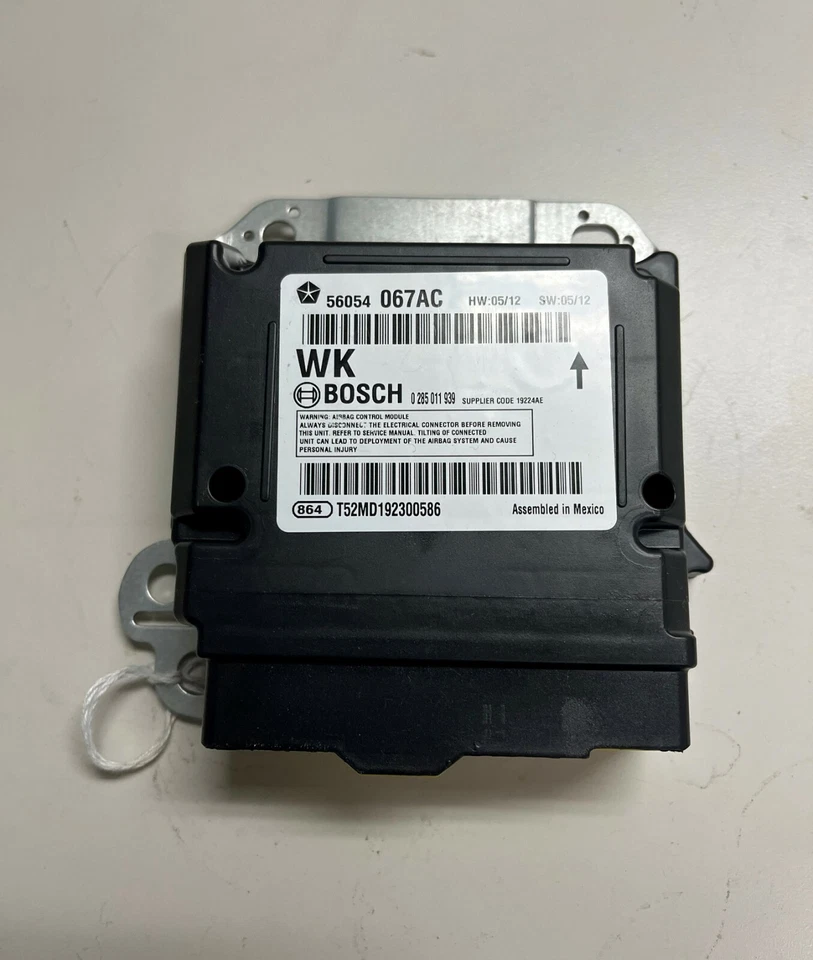 Módulo de retención de ocupantes OEM MOPAR 2014 Jeep Grand Cherokee - 56054067AC Foto 1 de 1