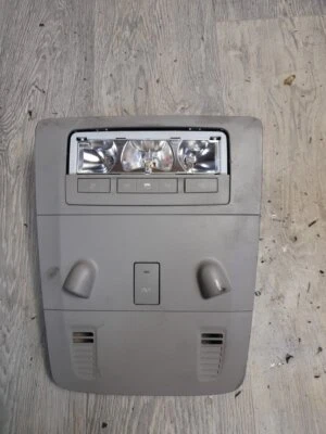 VAUXHALL INSIGNIA 2008-2017 INTERIOR ROOF READING LIGHT 13309524 - Image 1 of 4